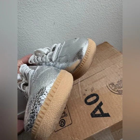 Adidas Samba OG Sneakers Silver Metallic Cloud White Core White Womens size 10 - Picture 5 of 9